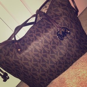 Michael Kors tote bag